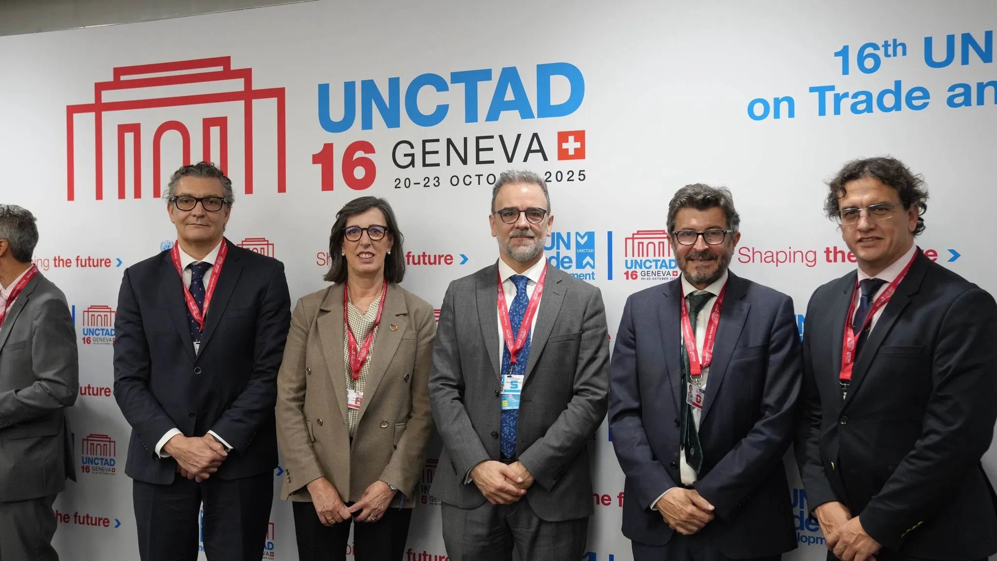 El Puerto de Cartagena expone en la UNCTAD 16 su estrategia para la transición digital y energética