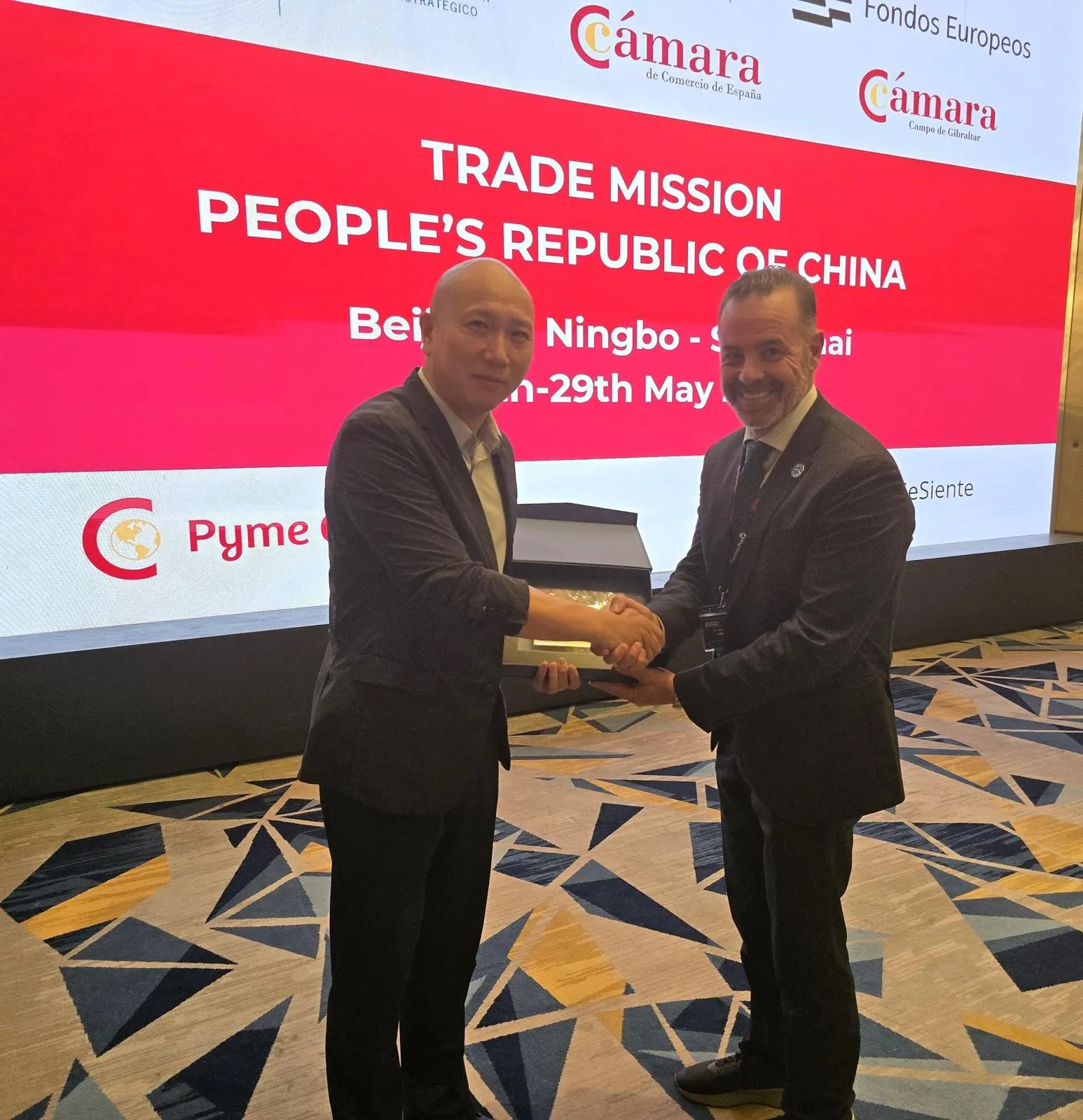 La Comunidad Portuaria de la Bahía de Algeciras concluye en China su misión comercial en Asia