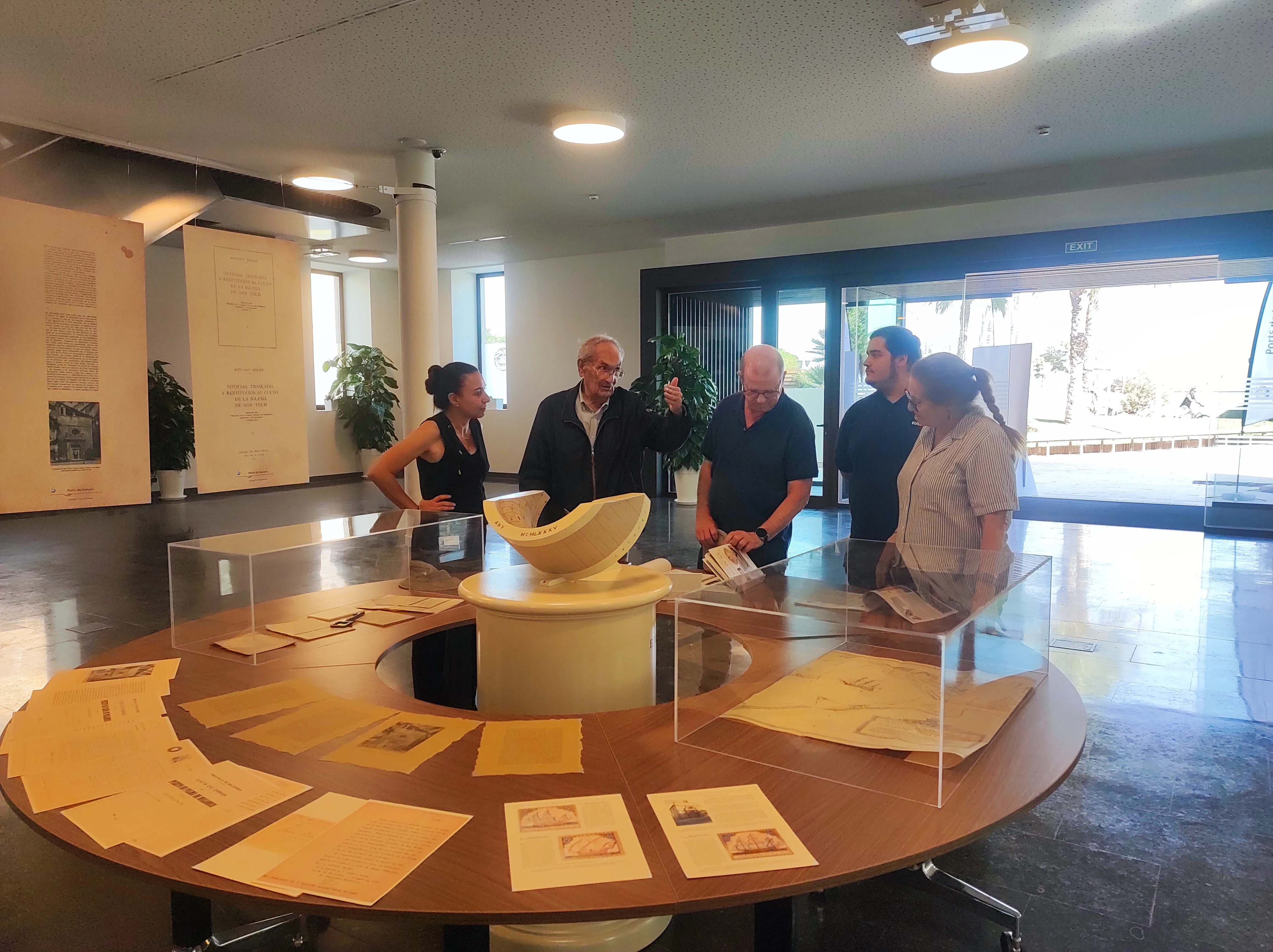 La Autoridad Portuaria de Baleares conmemora el Día Internacional de los Archivos con una exposición sobre la transformación del puerto de Palma
