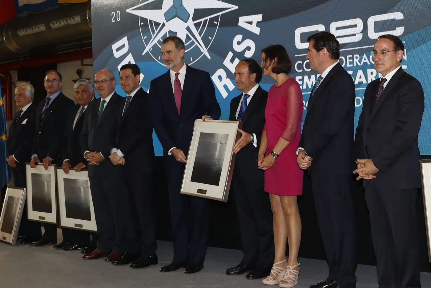 El presidente de la APBA recibe de manos del Rey el reconocimiento de los empresarios de Cádiz