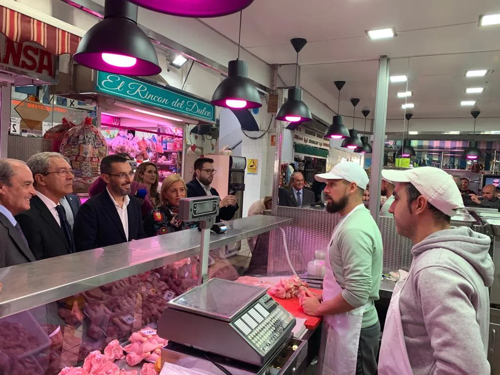 El Mercado de La Línea venderá sus productos a través de Internet
