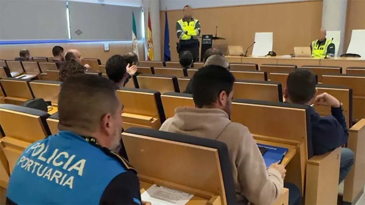 La Policía Portuaria de Motril celebra una jornada de formación en ...