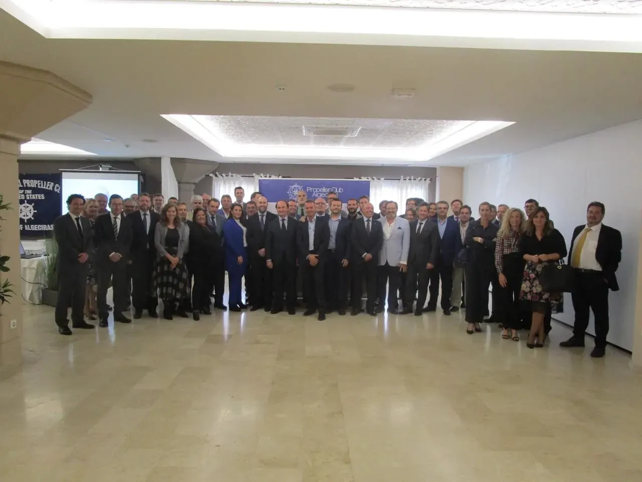 Landaluce recuerda el «potencial logístico y portuario de Algeciras»