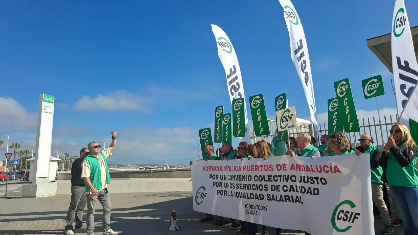 CSIF se moviliza en el Puerto de la Atunara contra la privatización y por la defensa de la plantilla de APPA