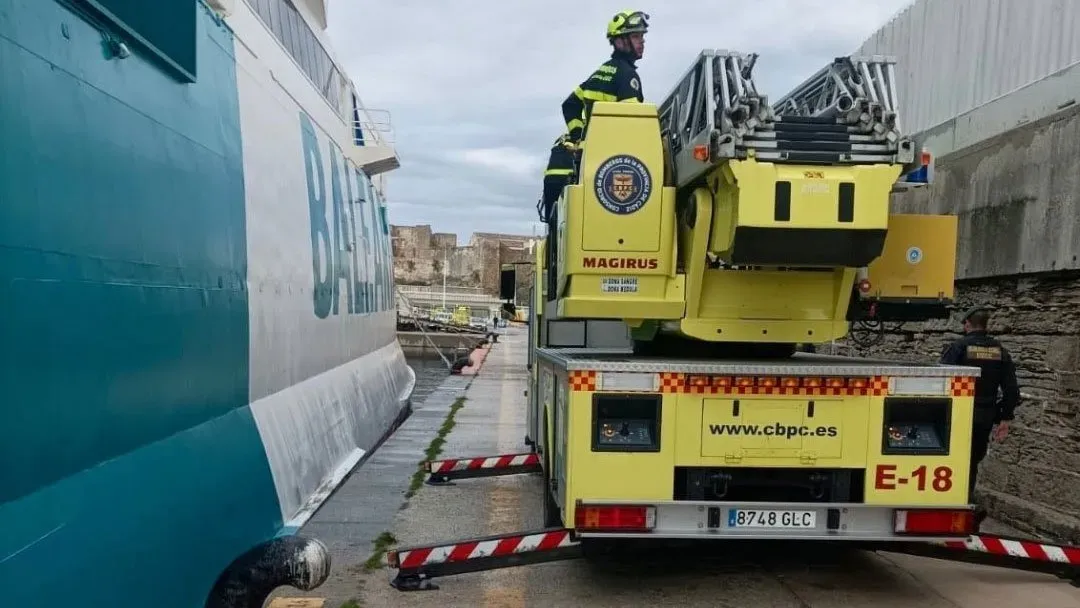 Una avería en el fast ferry Jaume I de Baleària suspende las operaciones en la línea Tarifa-Tánger Ciudad