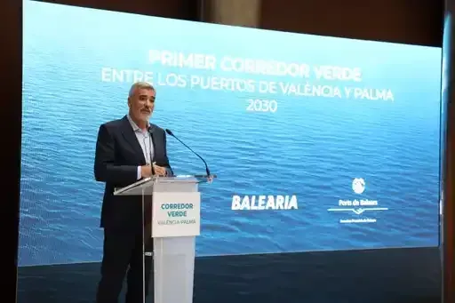 Baleària y los puertos de Valencia y Palma impulsan el primer corredor marítimo verde de España