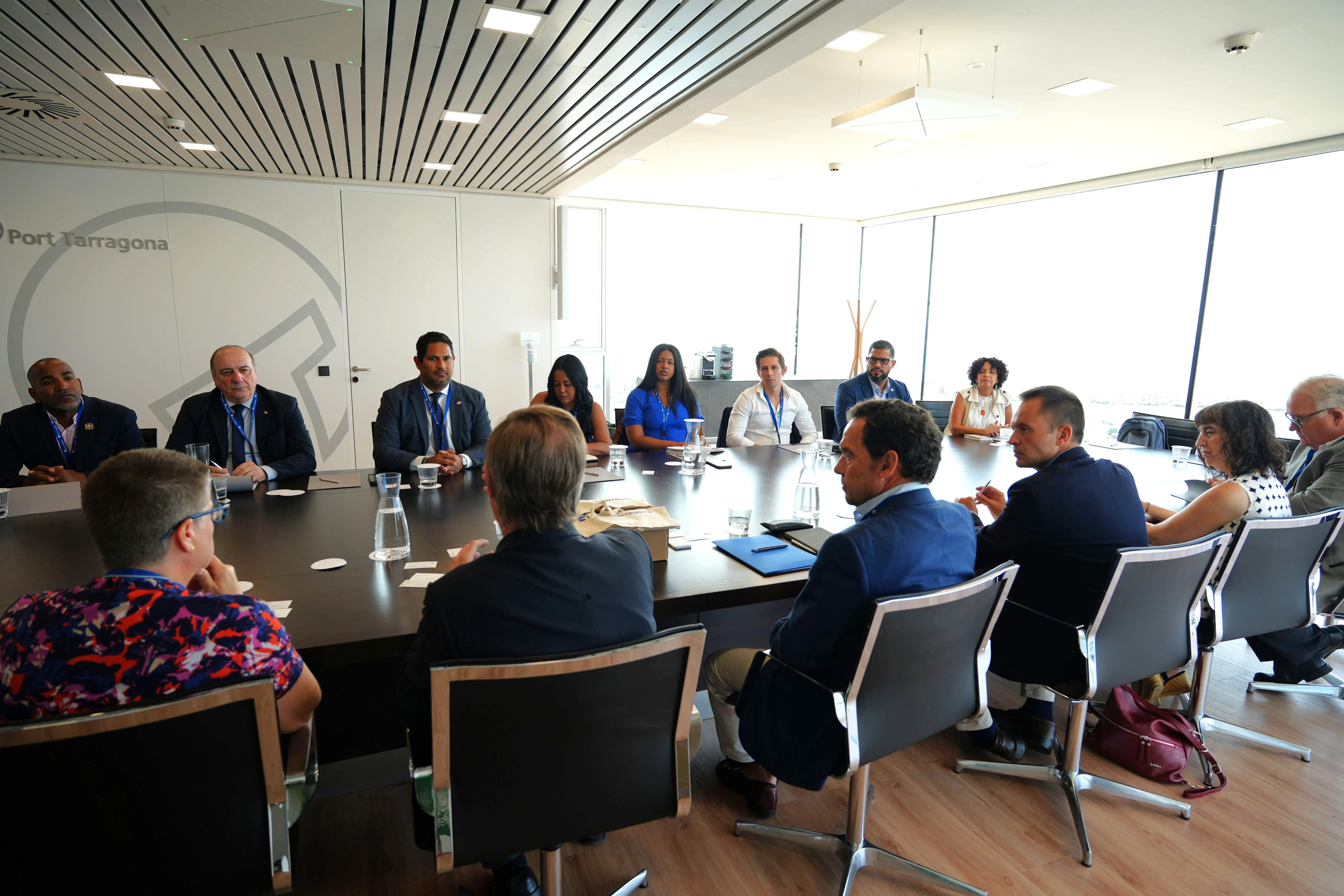 El Puerto de Tarragona recibe a una delegación empresarial de República Dominicana