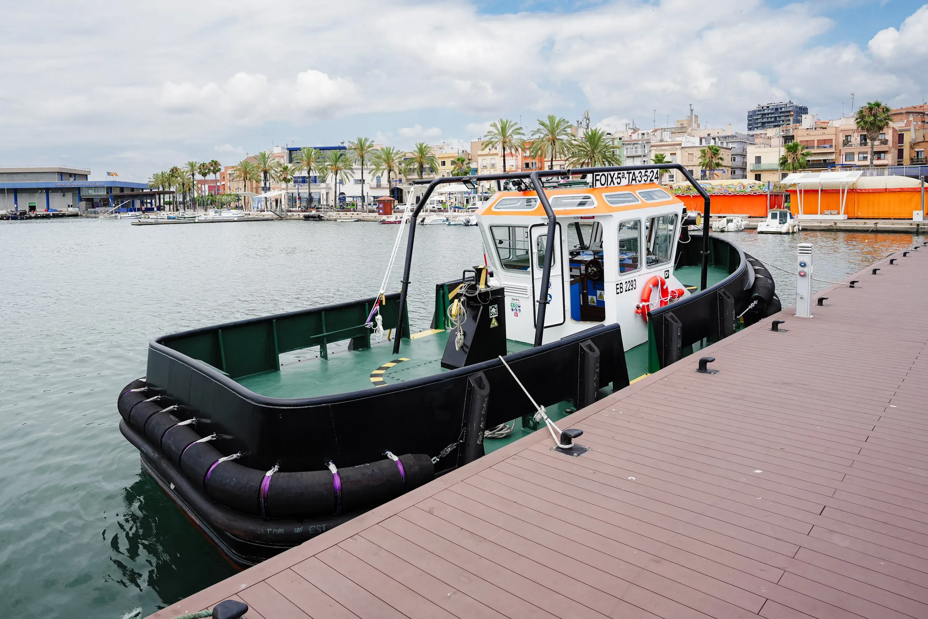 El Puerto de Tarragona incorpora la nueva embarcación FOIX para reforzar la seguridad y la eficiencia operativa