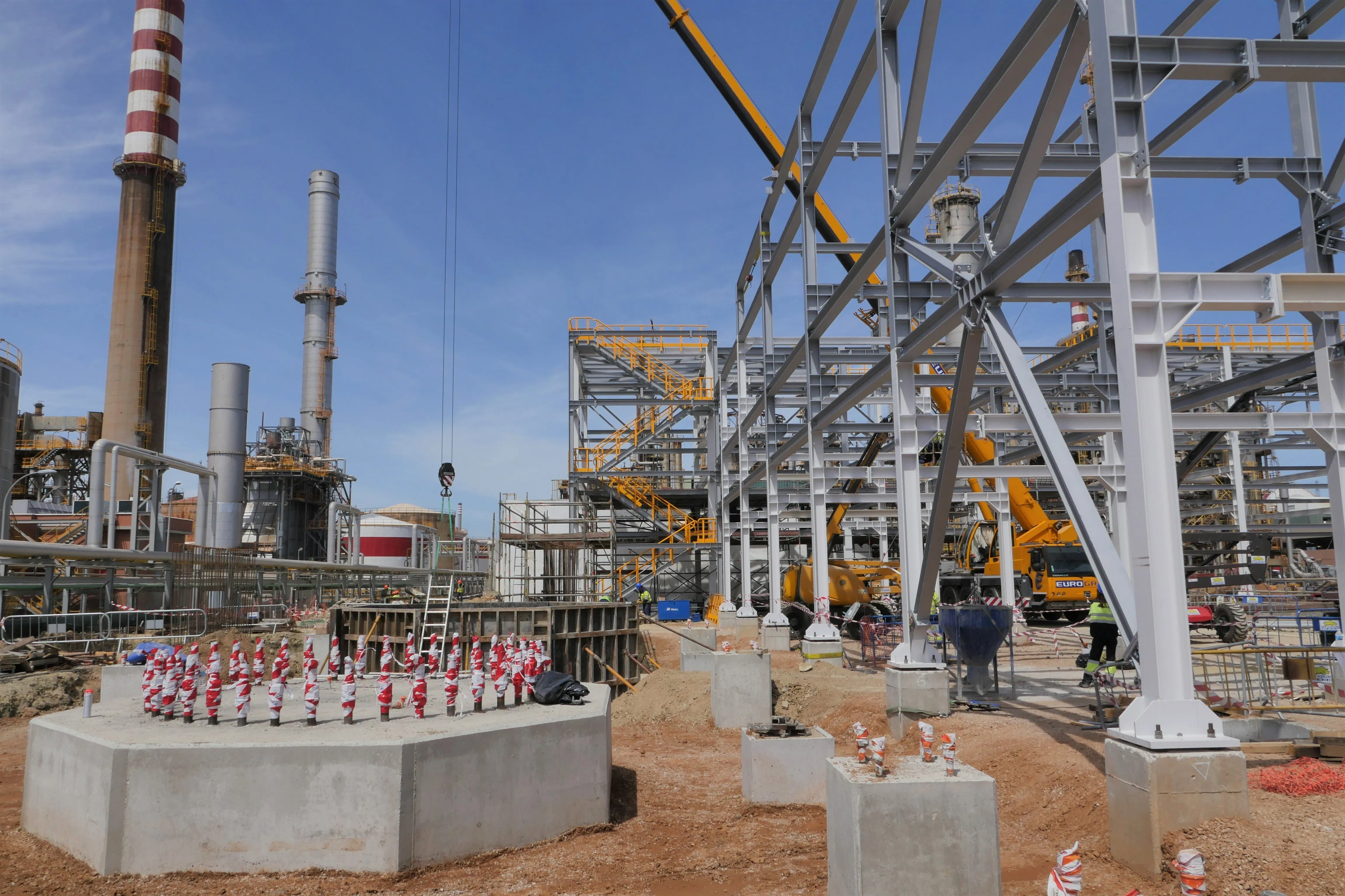 La Planta Química Puente Mayorga, primera del mundo en reemplazar la tecnología HF por el sistema Detal
